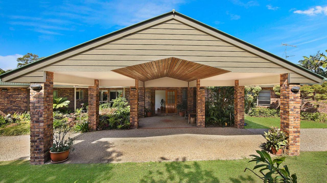 River Gum Luxury Bed And Breakfast Diddillibah Экстерьер фото